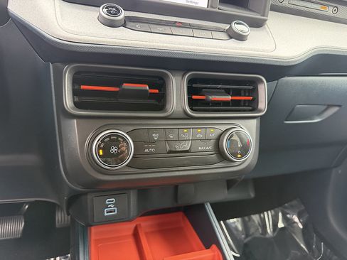 Certified 2023 Ford Maverick XLT FWD image 16