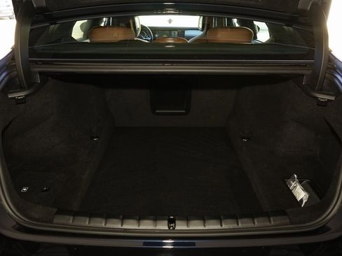 Used 2024 BMW 740i xDrive 740i xDrive w/ Premium Package 2 image 26