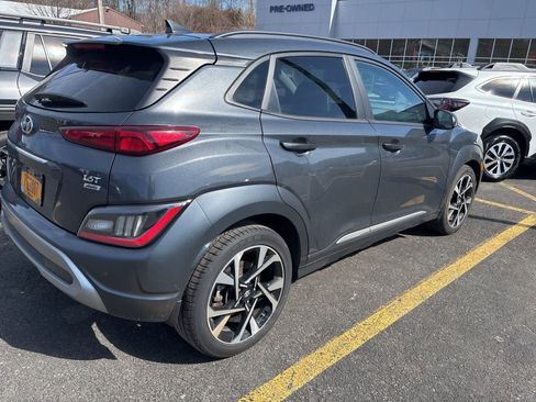 Used 2022 Hyundai Kona Limited w/ Cargo Package image 3