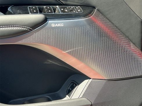 New 2026 Cadillac Lyriq V image 24