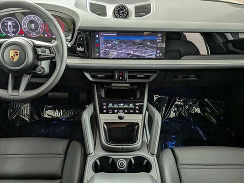 New 2026 Porsche Cayenne Coupe image 20