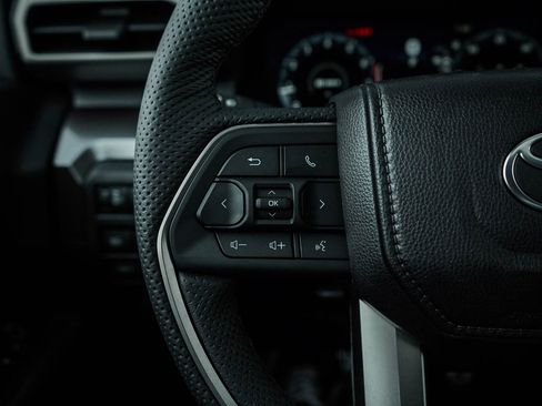 New 2025 Toyota Tacoma TRD Sport image 19