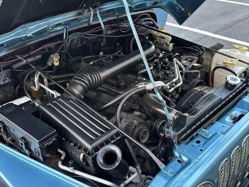 Used 2004 Jeep Wrangler X w/ Full Face Tire & Wheel Group image 35