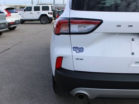 Used 2022 Ford Escape SE w/ Cold Weather Package image 41