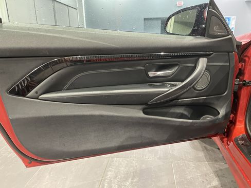 Used 2020 BMW M4 Coupe image 14