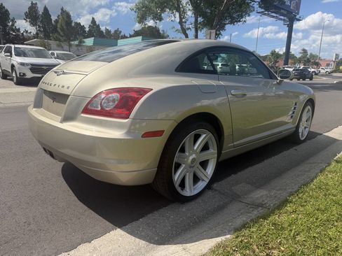 Used 2007 Chrysler Crossfire Limited image 5