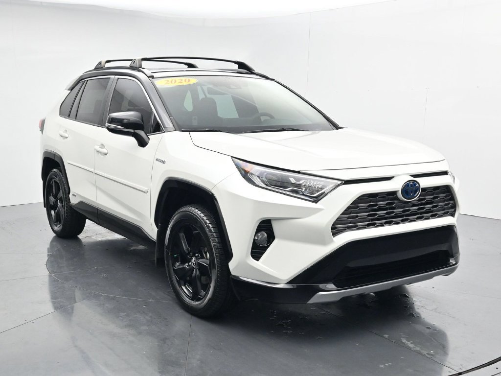 Used 2020 Toyota RAV4 XSE w/ All Weather Liner Package AWD/4WD image 2