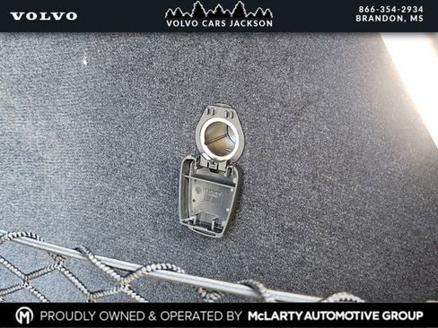 New 2025 Volvo EX90 Ultra image 34