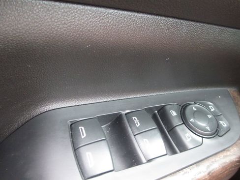 Used 2021 GMC Acadia Denali AWD/4WD image 29