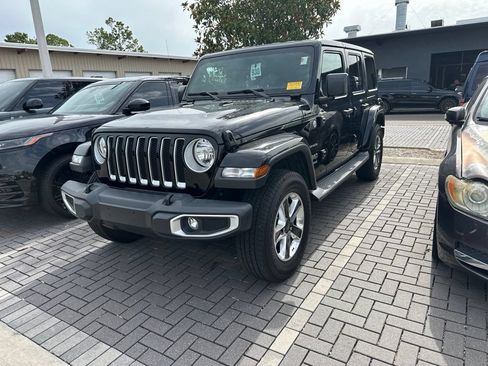 Used 2019 Jeep Wrangler Unlimited Sahara w/ Safety Group AWD/4WD image 1