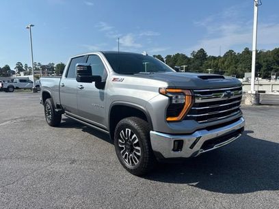 Used 2025 Chevrolet Silverado 2500 LTZ w/ LTZ Plus Package