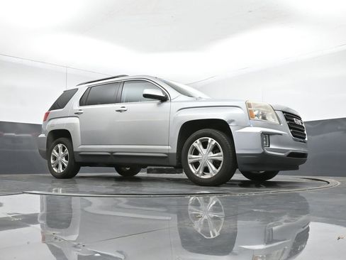 Used 2017 GMC Terrain SLE w/ Convenience Package image 41