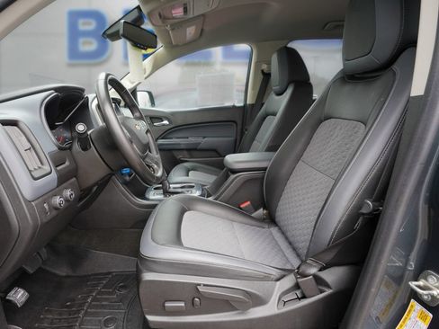 Used 2015 Chevrolet Colorado Z71 AWD/4WD image 13
