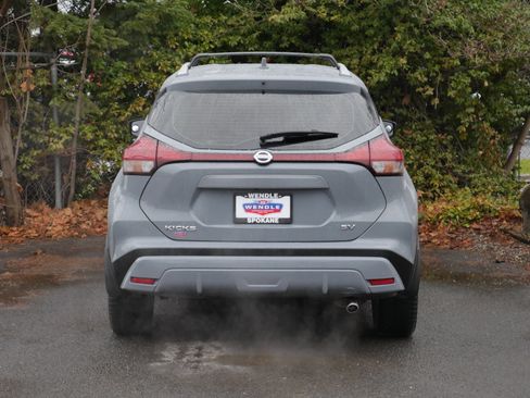 Used 2021 Nissan Kicks SV w/ Exterior Package image 18