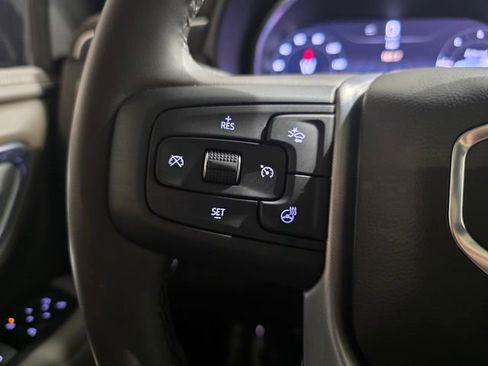 Certified 2023 GMC Yukon SLT w/ SLT Luxury Package image 18