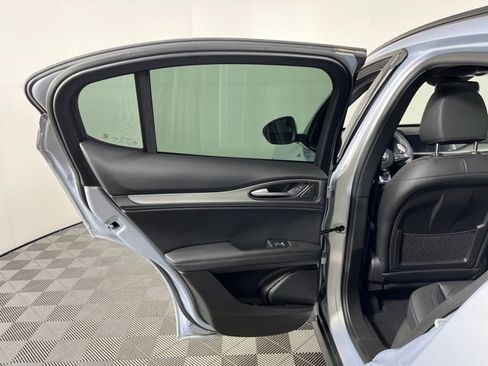 Used 2025 Alfa Romeo Stelvio Sprint w/ Convenience Package image 41