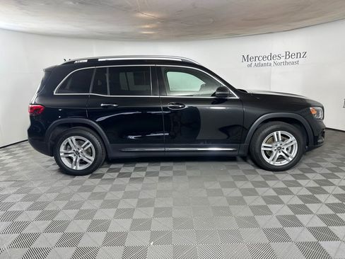 Used 2023 Mercedes-Benz GLB 250 image 8