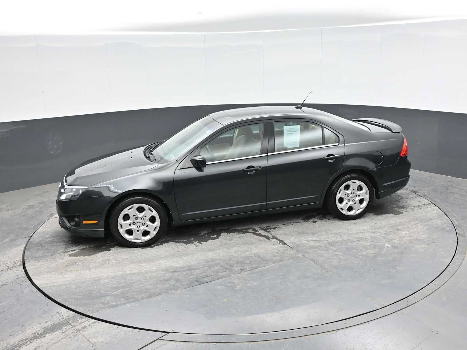 Used 2010 Ford Fusion SE FWD image 14
