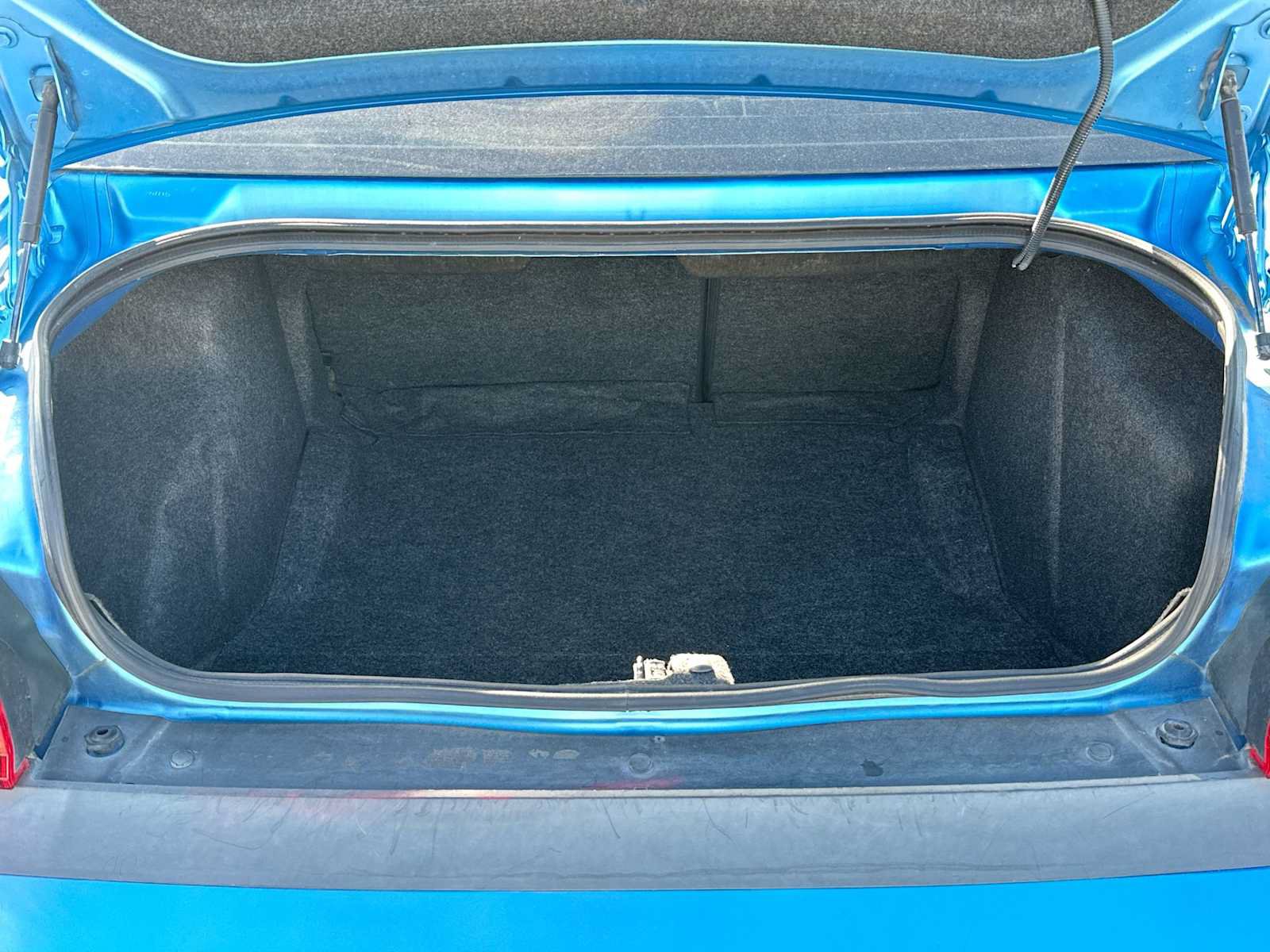 Used 2010 Dodge Challenger R/T RWD image 28