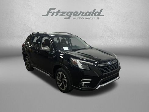 Used 2023 Subaru Forester Touring w/ Popular Package #2 image 9