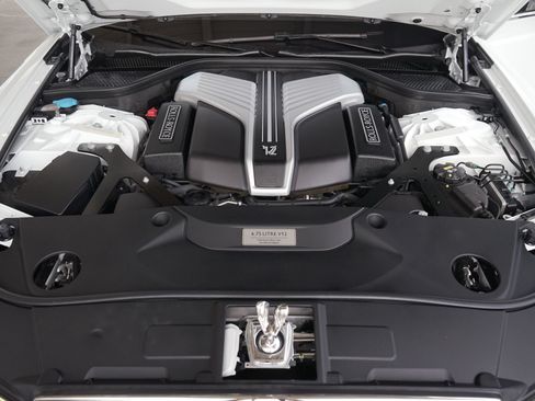 Used 2021 Rolls-Royce Ghost AWD/4WD image 28