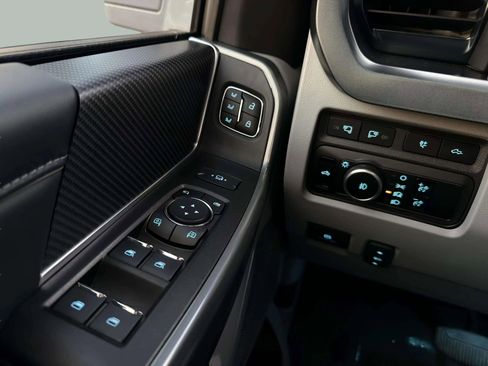 Used 2024 Ford F450 Limited w/ FX4 Off-Road Package image 23