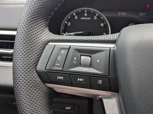 New 2026 Mitsubishi Outlander SE image 28