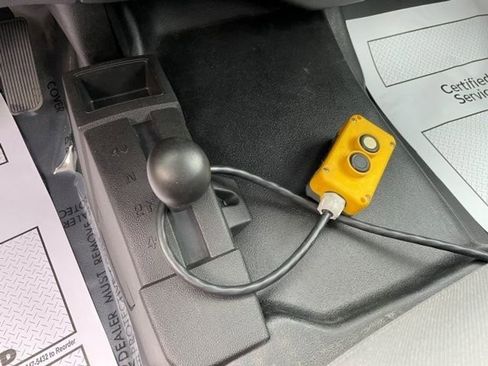 Used 2015 Chevrolet Silverado 3500 W/T w/ WT Convenience Package image 12