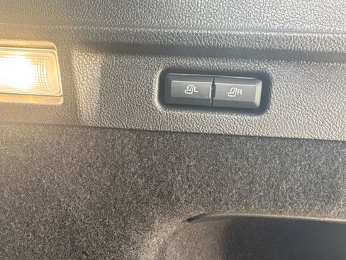 Used 2024 Lincoln Corsair FWD w/ Equipment Group 101A image 32