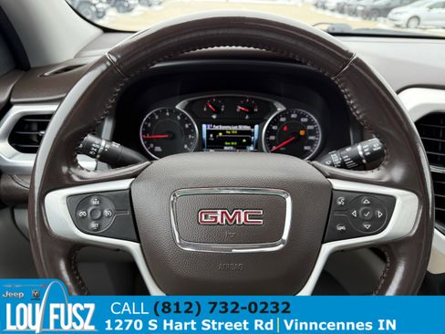 Used 2018 GMC Acadia SLT image 21