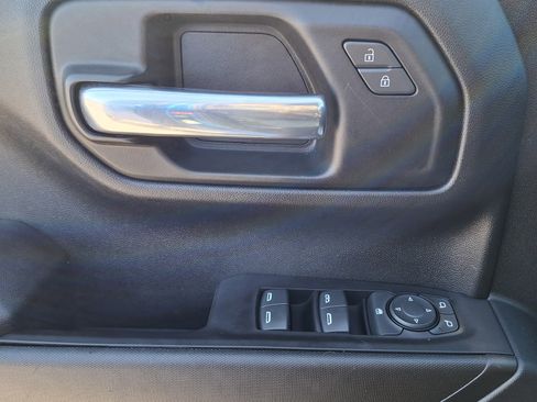 Used 2022 Chevrolet Silverado 1500 Custom w/ Rally Edition image 17