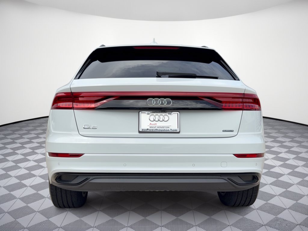 Used 2023 Audi Q8 Premium AWD/4WD image 11