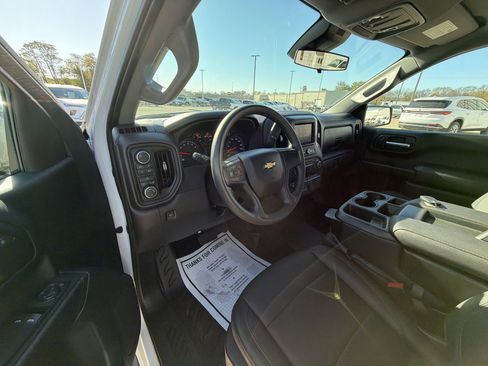 Used 2022 Chevrolet Silverado 1500 W/T w/ WT Value Package image 10