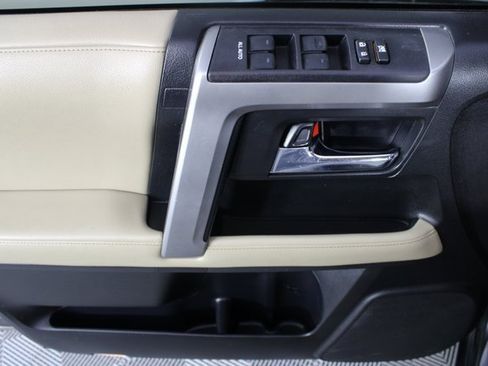 Used 2019 Toyota 4Runner SR5 image 14