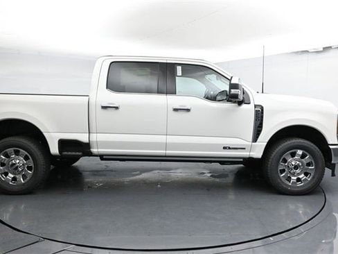 New 2026 Ford F250 Lariat w/ Lariat Ultimate Package image 15