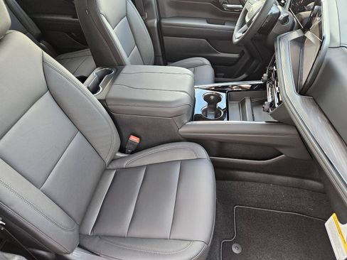 New 2026 Chevrolet Tahoe LT w/ Comfort Package RWD image 16