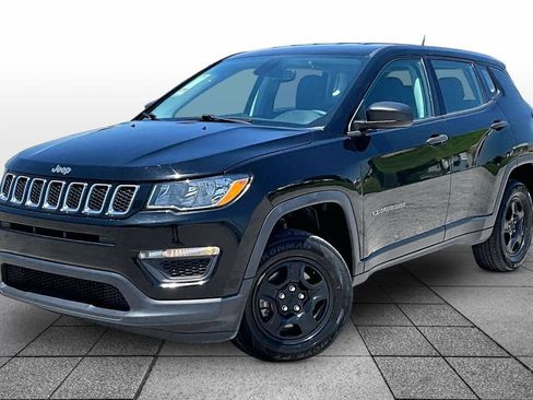 Used 2019 Jeep Compass Sport AWD/4WD image 1