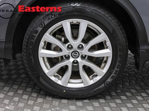 Used 2021 Nissan Rogue Sport S AWD/4WD image 31