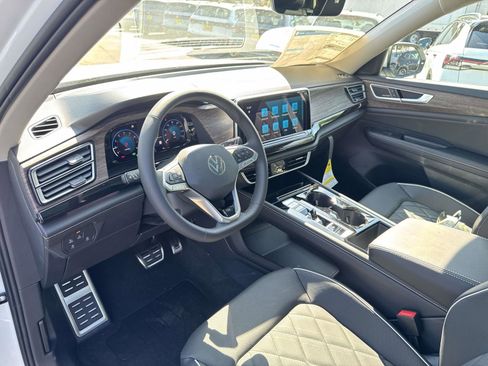 New 2026 Volkswagen Atlas SE AWD/4WD image 12
