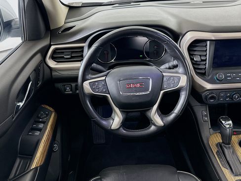 Used 2019 GMC Acadia Denali w/ Technology Package AWD/4WD image 18