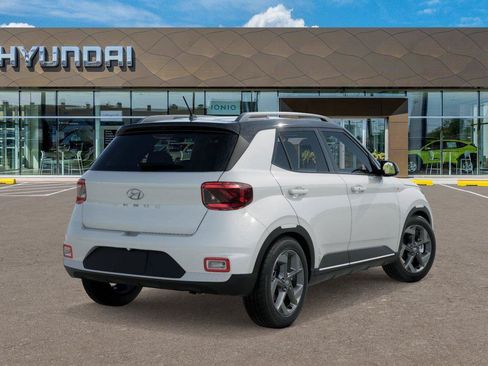 New 2026 Hyundai Venue SEL FWD image 21