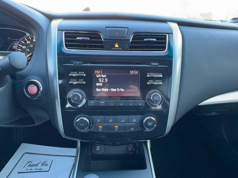 Used 2015 Nissan Altima 2.5 S w/ Special Edition Package image 22