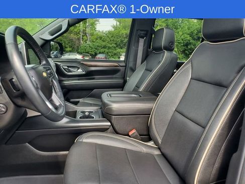 Certified 2024 Chevrolet Tahoe Premier w/ Premium Package 2 AWD/4WD image 9