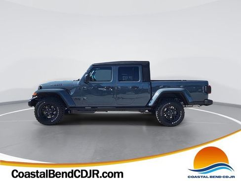 New 2026 Jeep Gladiator Willys image 1