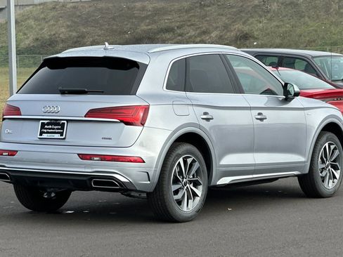 Used 2025 Audi Q5 2.0T Premium image 3