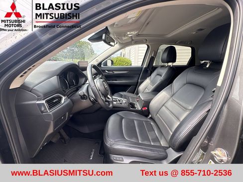 Used 2022 MAZDA CX-5 AWD 2.5 S w/ Premium Package image 17