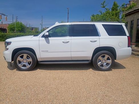 Used 2017 Chevrolet Tahoe LS RWD image 7
