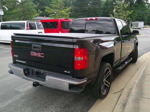 Used 2015 GMC Sierra 1500 SLE w/ Carbon-22 Edition AWD/4WD image 5
