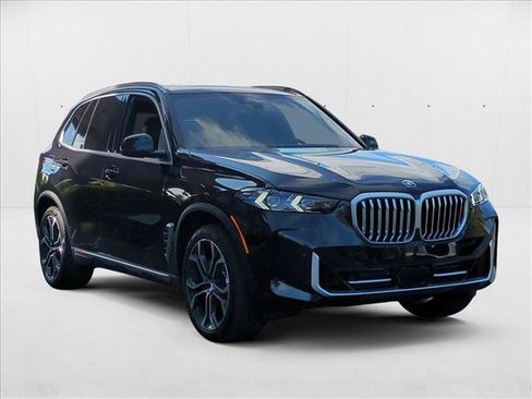 Used 2026 BMW X5 sDrive40i w/ Climate Comfort Package RWD image 7