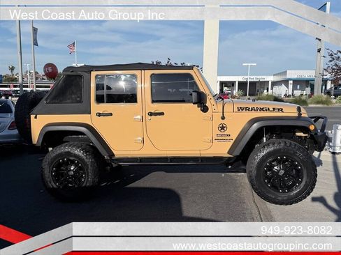 Used 2014 Jeep Wrangler Unlimited Sport w/ Quick Order Package 24S AWD/4WD image 3